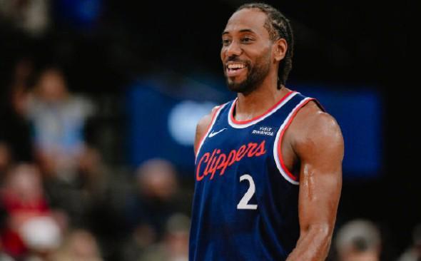 战神卡，伦纳德出场32分钟&amp;amp;20中15爆砍45分5板5助，正负值+41