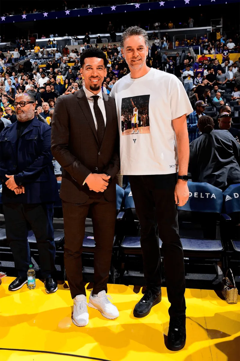 世界杯直播软件下载-老队友相见！加索尔发推晒与丹尼-格林合照：很高兴见到你